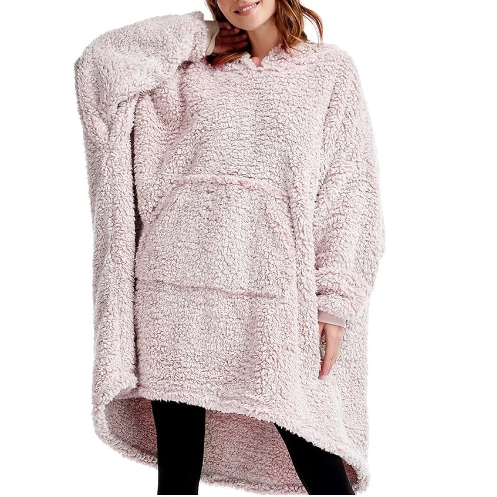 Pink fluffy faux fur hoodie jacket sweatshirt warm oversized blanket cozy lounge